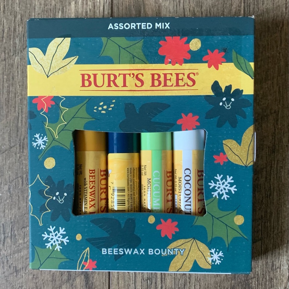 NEW Burt’s Bees. Beeswax Bounty Assorted Mix Lip Balm 4 Pack